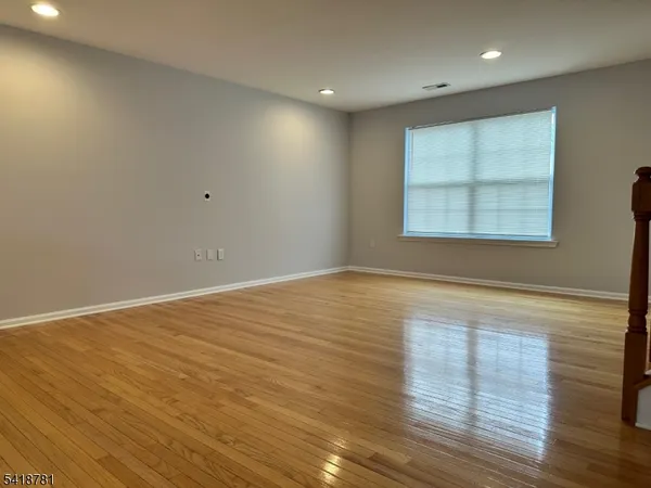 $3,099 | 33 Ronald Drive, Somerset, NJ 08873