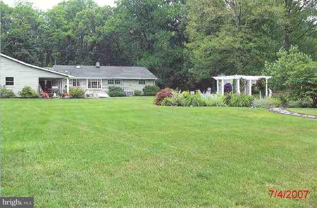 240 Lawn Road Palmyra, PA 17078 - Photo 20 of 22 Gallery Image 20