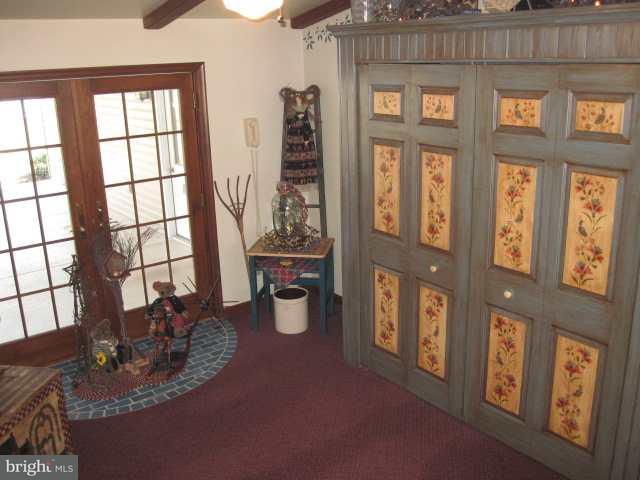 240 Lawn Road Palmyra, PA 17078 - Photo 4 of 22 Gallery Image 4