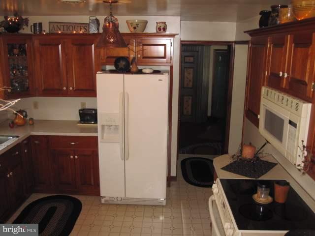 240 Lawn Road Palmyra, PA 17078 - Photo 7 of 22 Gallery Image 7