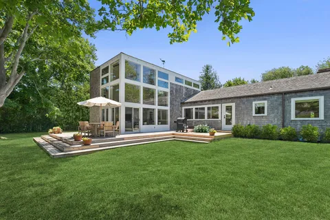78 Bridge Lane, Bridgehampton, NY 11932