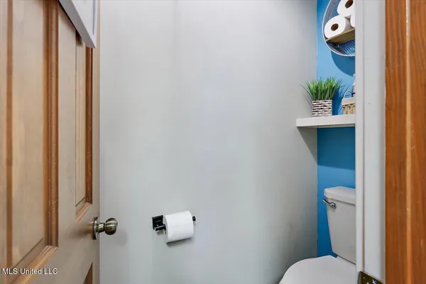 $405,000 | 121 Countrywood Circle, Clinton, MS 39056