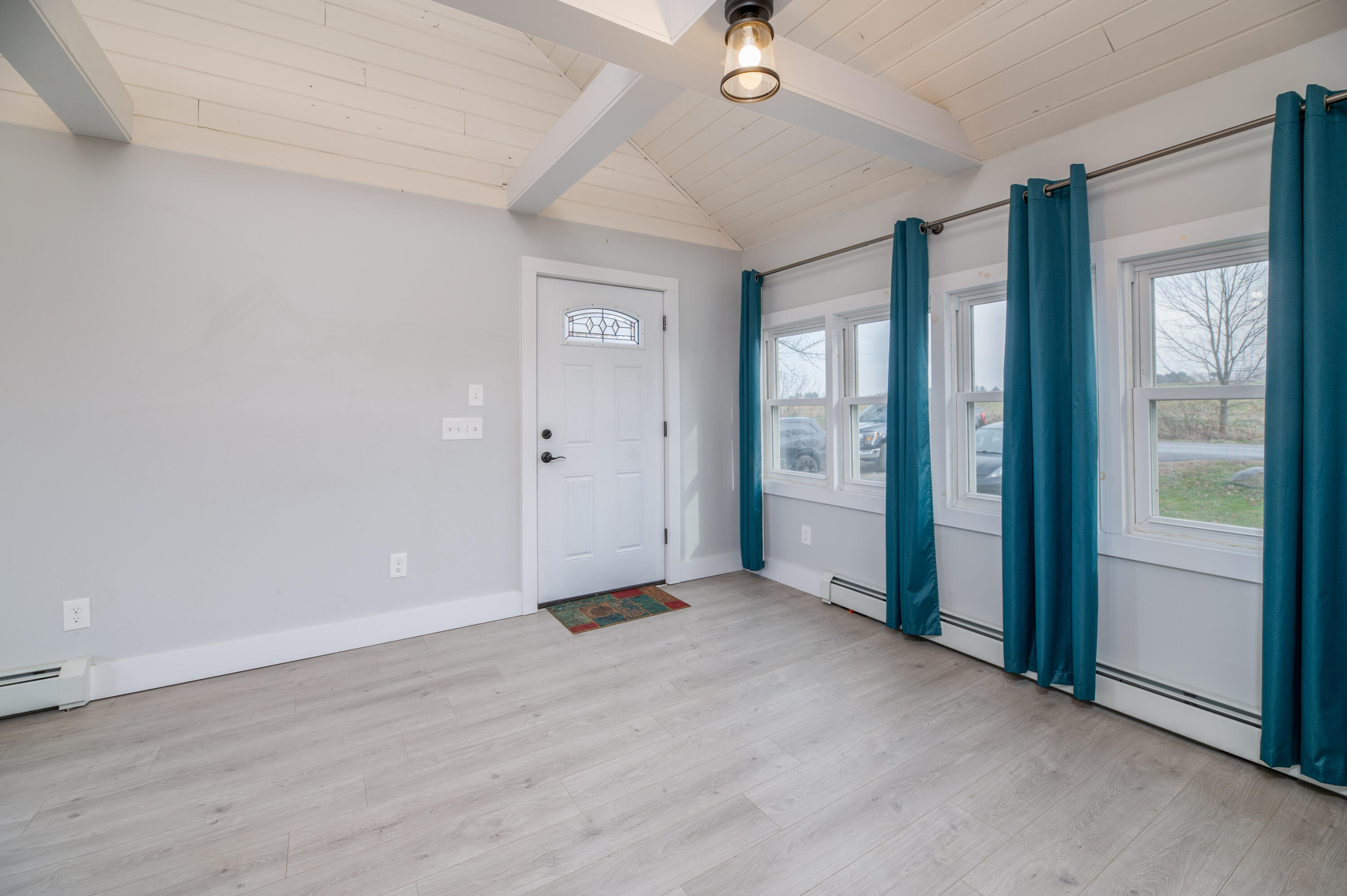 324 Hanson Road South China, ME 04358 - Photo 11 of 34 Interior25