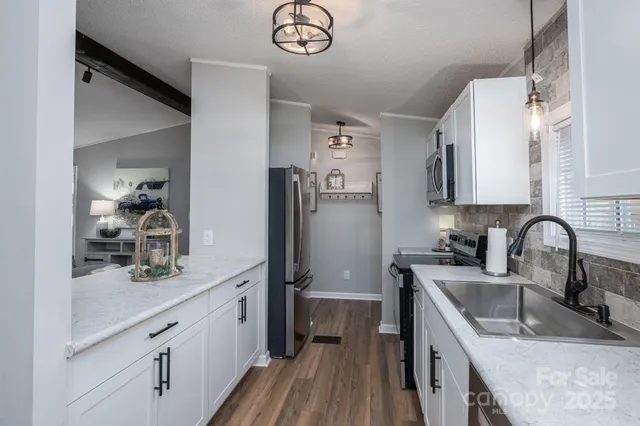 $219,900 | 1383 Sandiwood Court, Claremont, NC 28610