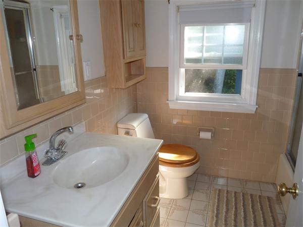 25 Oldham Road Westborough, MA 01581 - Photo 17 of 30 Gallery Image 17