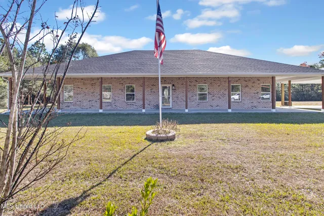 $374,900 | 23207 Unicorn Lane, Pass Christian, MS 39571