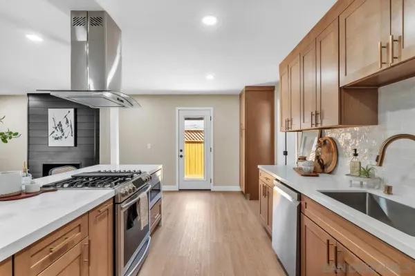 $875,000 | 9790 Lutheran Way, Santee, CA 92071