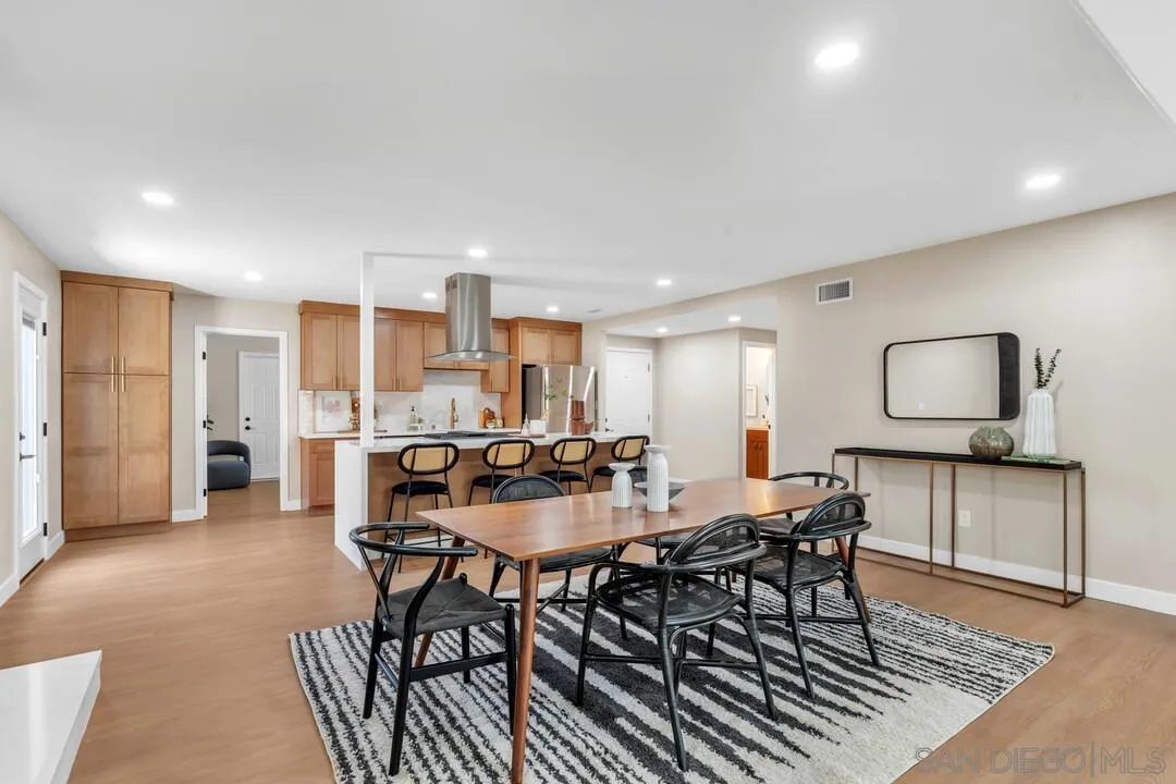 9790 Lutheran Way Santee, CA 92071 - Photo 14 of 39