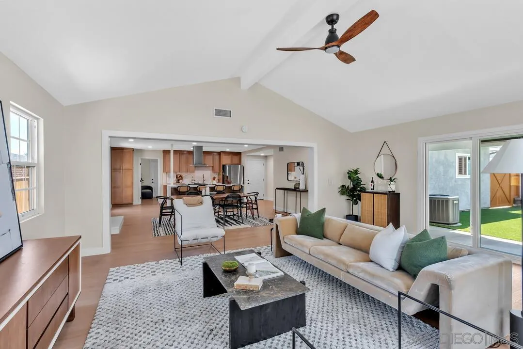 9790 Lutheran Way Santee, CA 92071 - Photo 19 of 39