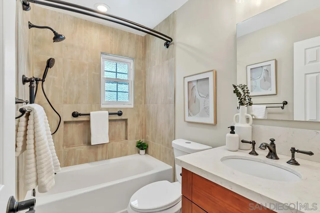 9790 Lutheran Way Santee, CA 92071 - Photo 22 of 39