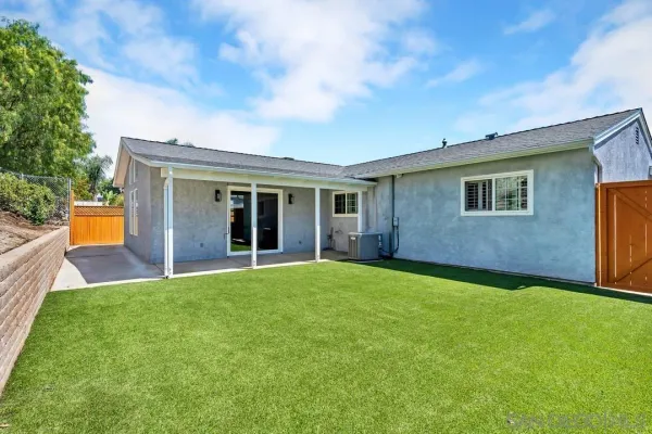 $875,000 | 9790 Lutheran Way, Santee, CA 92071