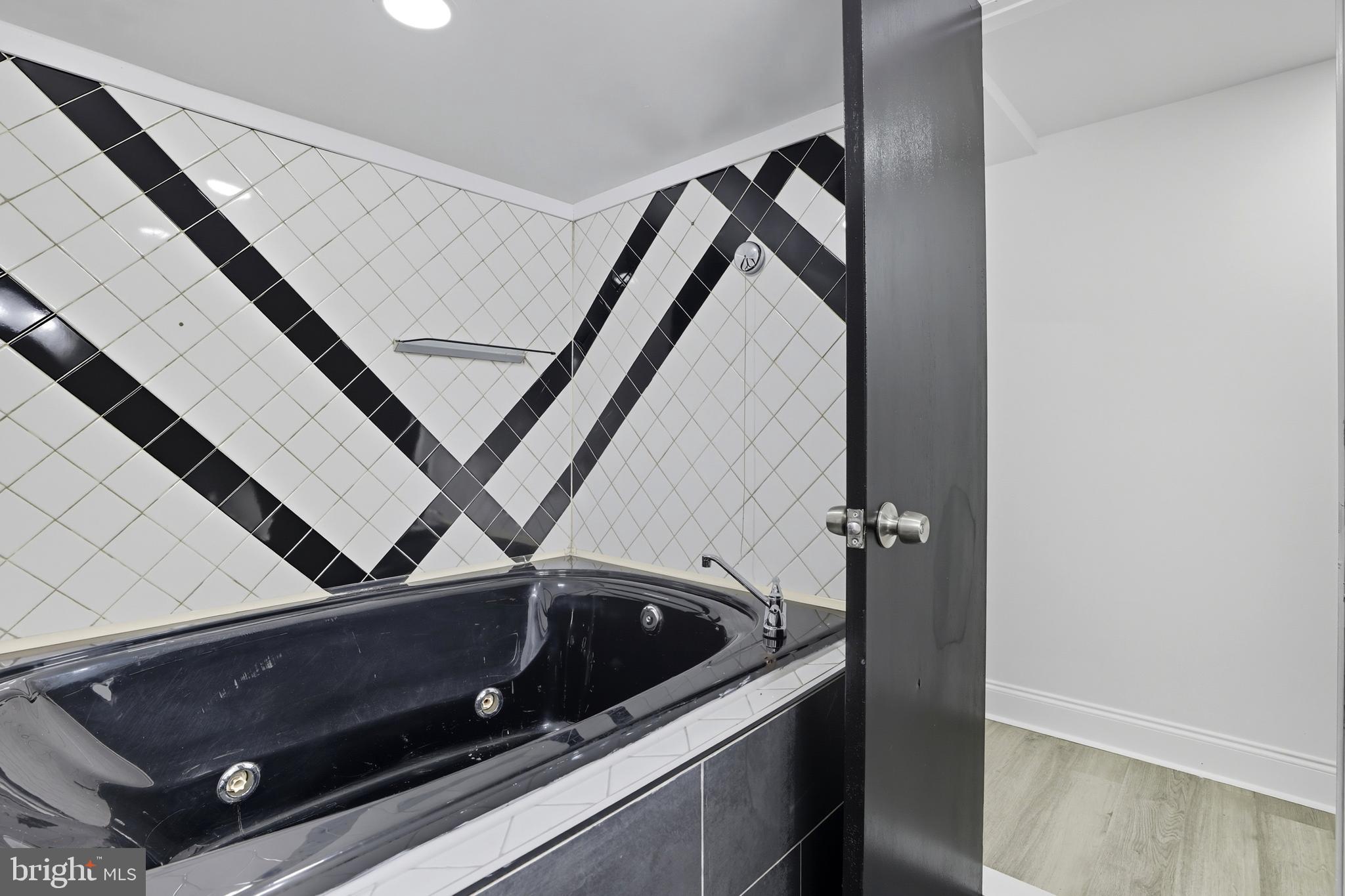 8625 Chestnut Grove Road Frederick, MD 21701 - Photo 23 of 31