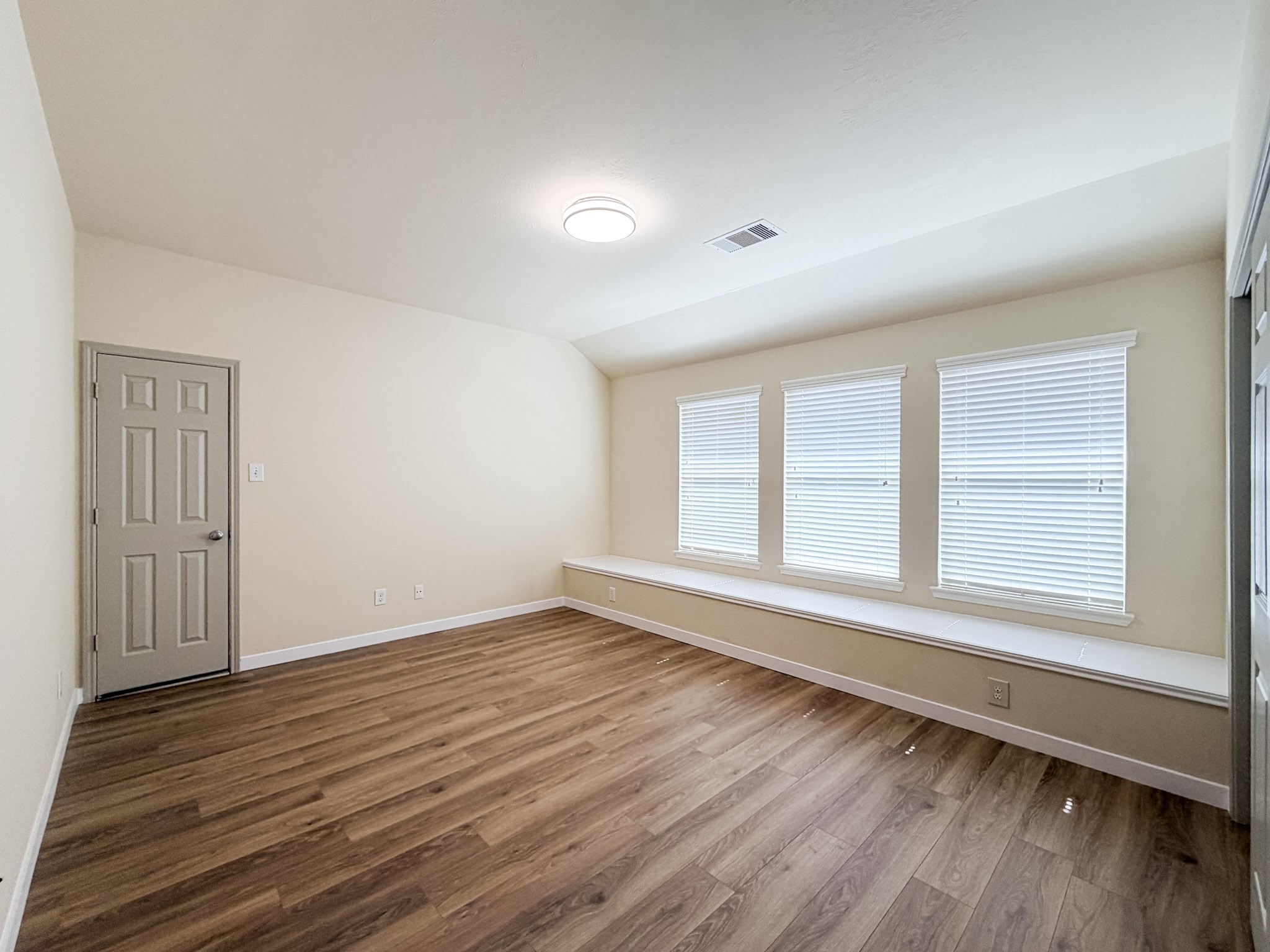 2802 Ridgeglen Lane Houston, TX 77082 - Photo 34 of 37 Gallery Image 34