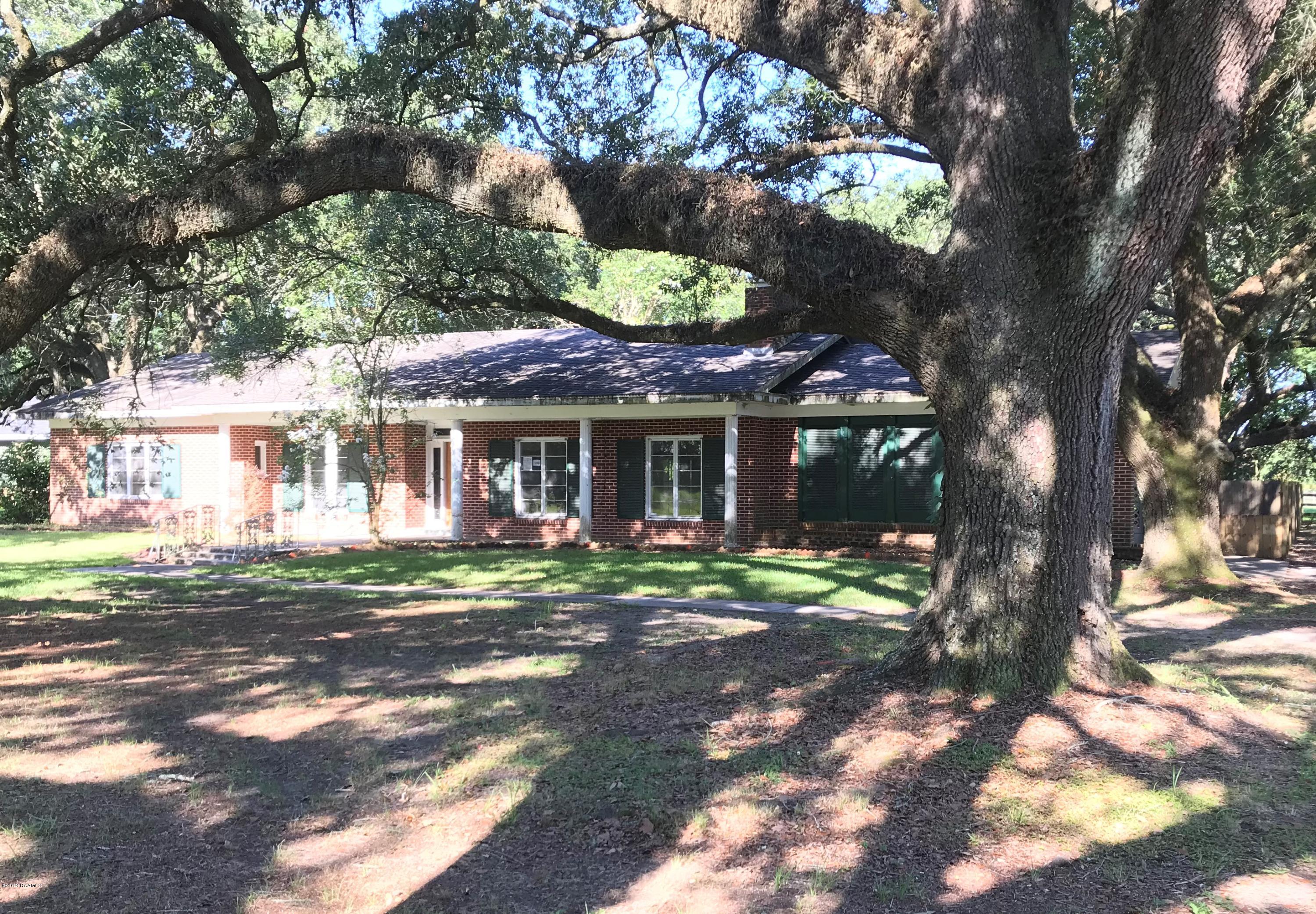 500 Cemetery Road St. Martinville, LA 70582 - Photo 1 of 10 Gallery Image 1
