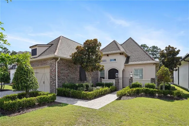 $620,000 | 945 South Corniche Du Lac, Covington, LA 70433