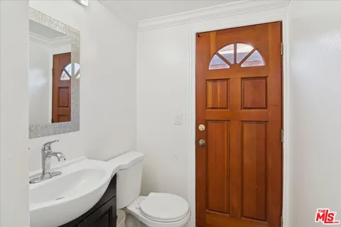 $890,000 | 2216 Carlsbad Court, Simi Valley, CA 93063