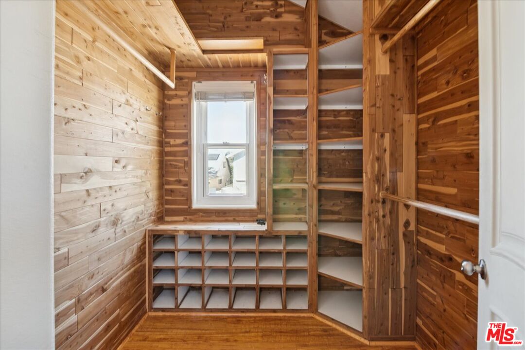 2216 Carlsbad Court Simi Valley, CA 93063 - Photo 28 of 32 a view of front door