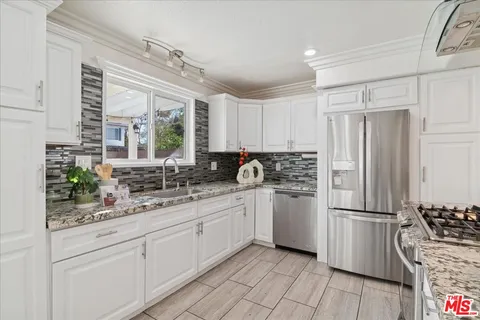 $890,000 | 2216 Carlsbad Court, Simi Valley, CA 93063