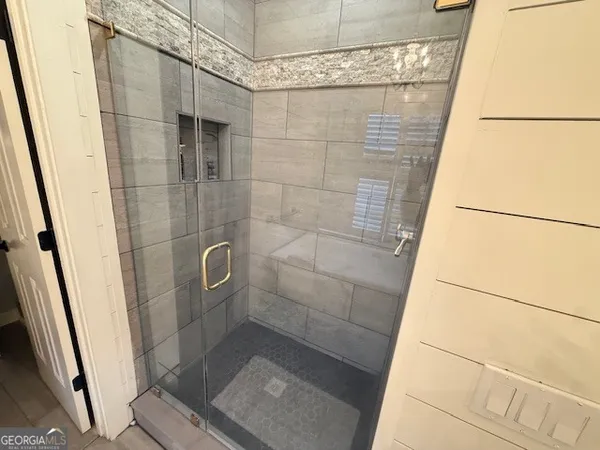 $899,000 | 1093 Wharfside Court, Greensboro, GA 30642