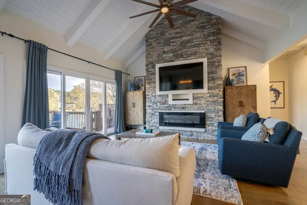 $899,000 | 1093 Wharfside Court, Greensboro, GA 30642