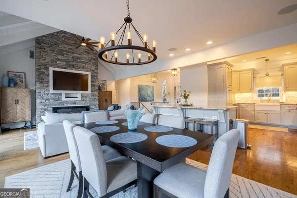 $899,000 | 1093 Wharfside Court, Greensboro, GA 30642