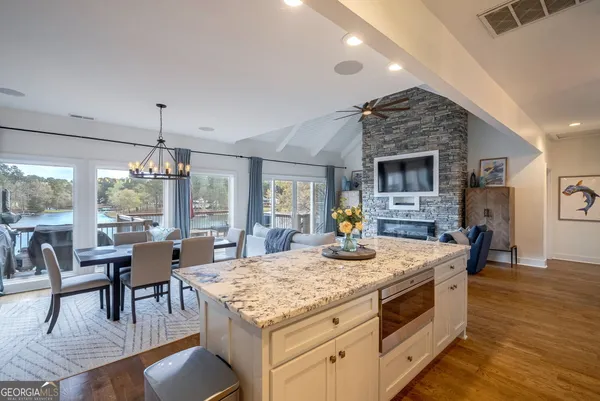 $899,000 | 1093 Wharfside Court, Greensboro, GA 30642