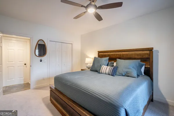 $899,000 | 1093 Wharfside Court, Greensboro, GA 30642