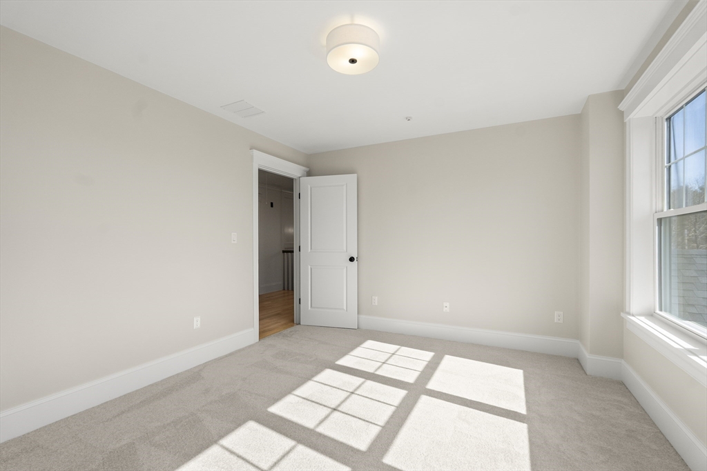 24 Fellows Road, Unit 2 Ipswich, MA 01938 - Photo 33 of 38