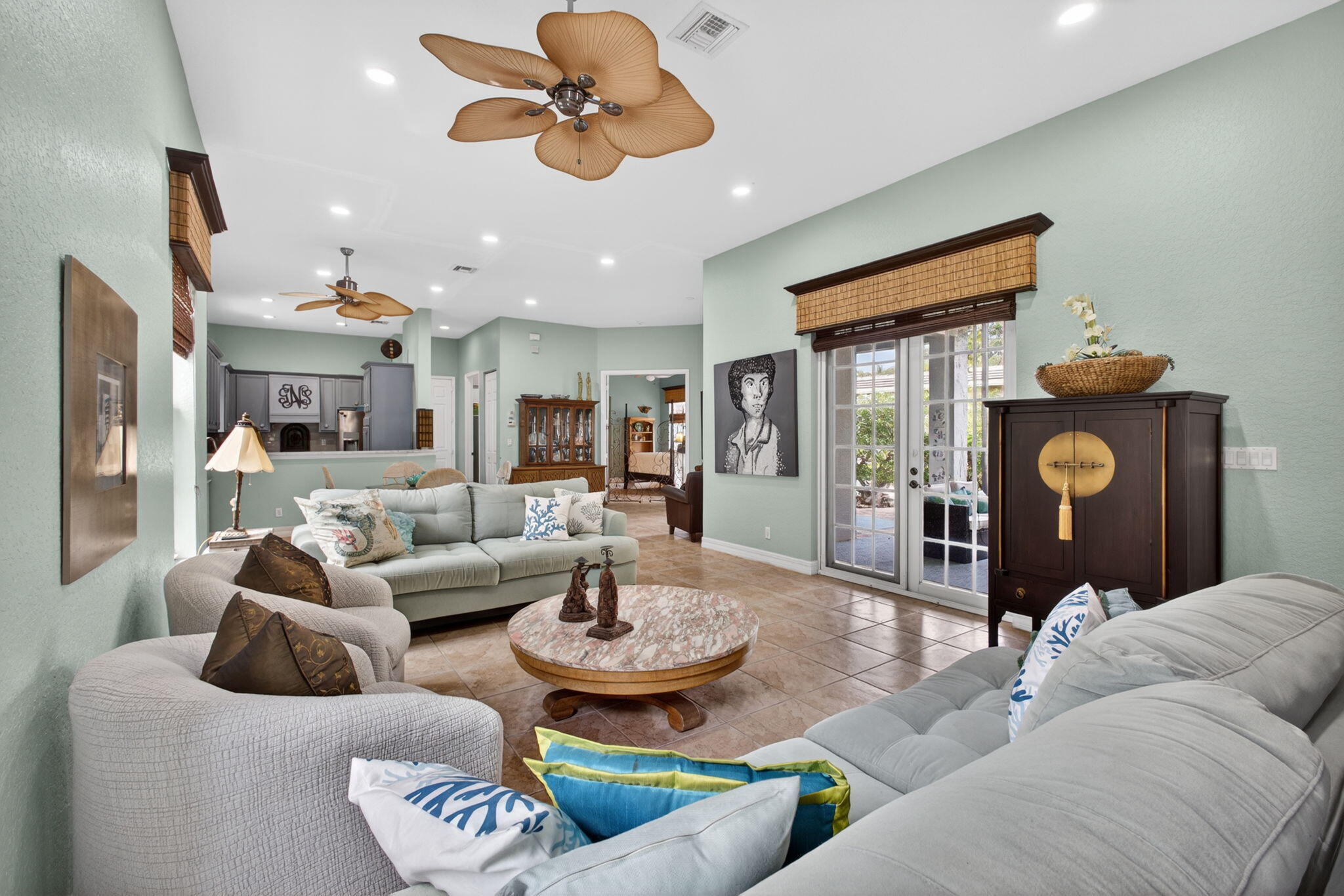 127 Arklow Avenue Jupiter, FL 33458 - Photo 10 of 36 24-web-or-mls-5D1A7213