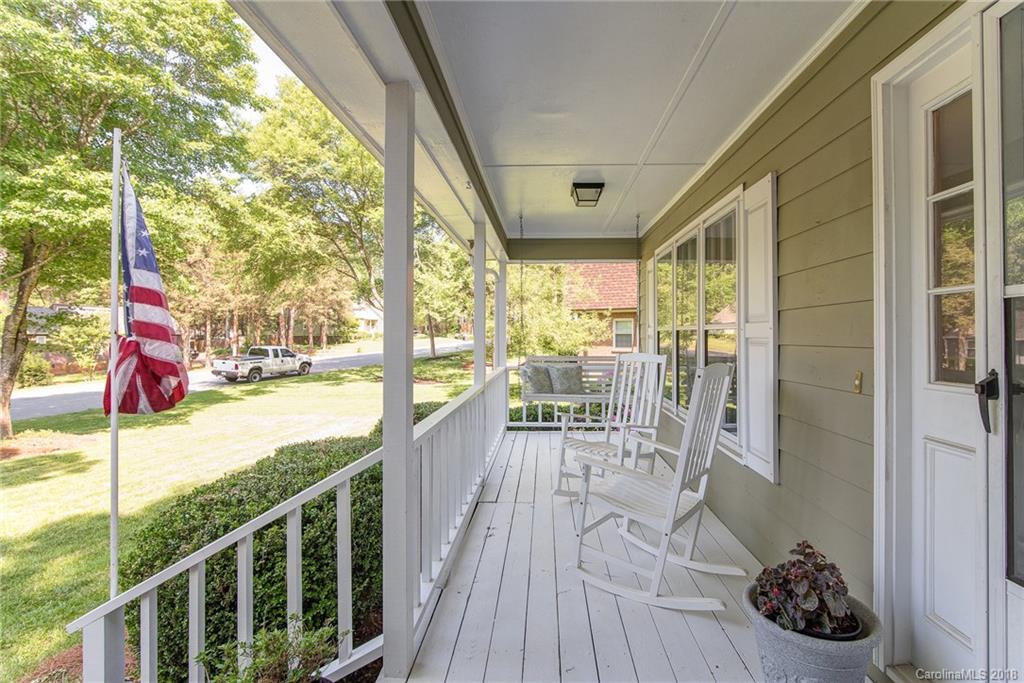 10812 Painted Tree Road Charlotte, NC 28226 - Photo 2 of 28 Gallery Image 2