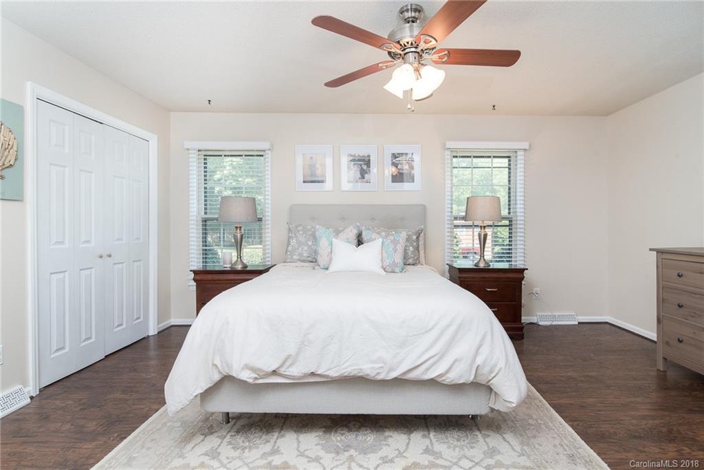 10812 Painted Tree Road Charlotte, NC 28226 - Photo 13 of 28 Gallery Image 13