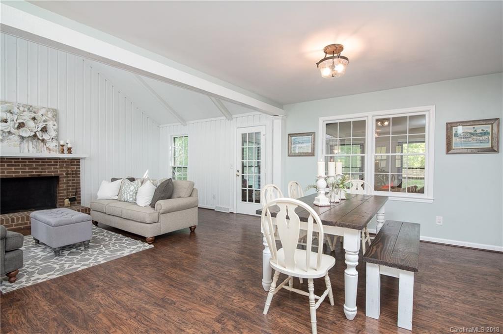 10812 Painted Tree Road Charlotte, NC 28226 - Photo 3 of 28 Gallery Image 3