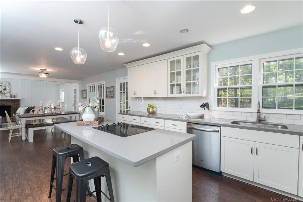 10812 Painted Tree Road Charlotte, NC 28226 - Photo 8 of 28 Gallery Image 8