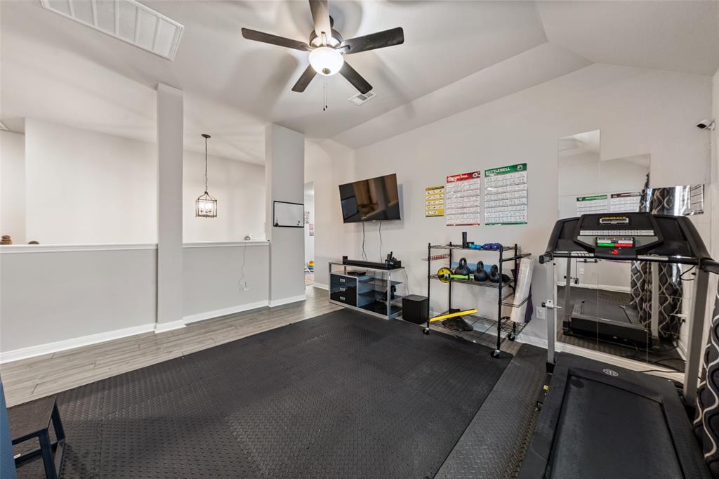 3525 Beutel Road Lorena, TX 76655 - Photo 21 of 34