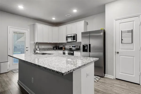 $399,900 | 3525 Beutel Road, Lorena, TX 76655