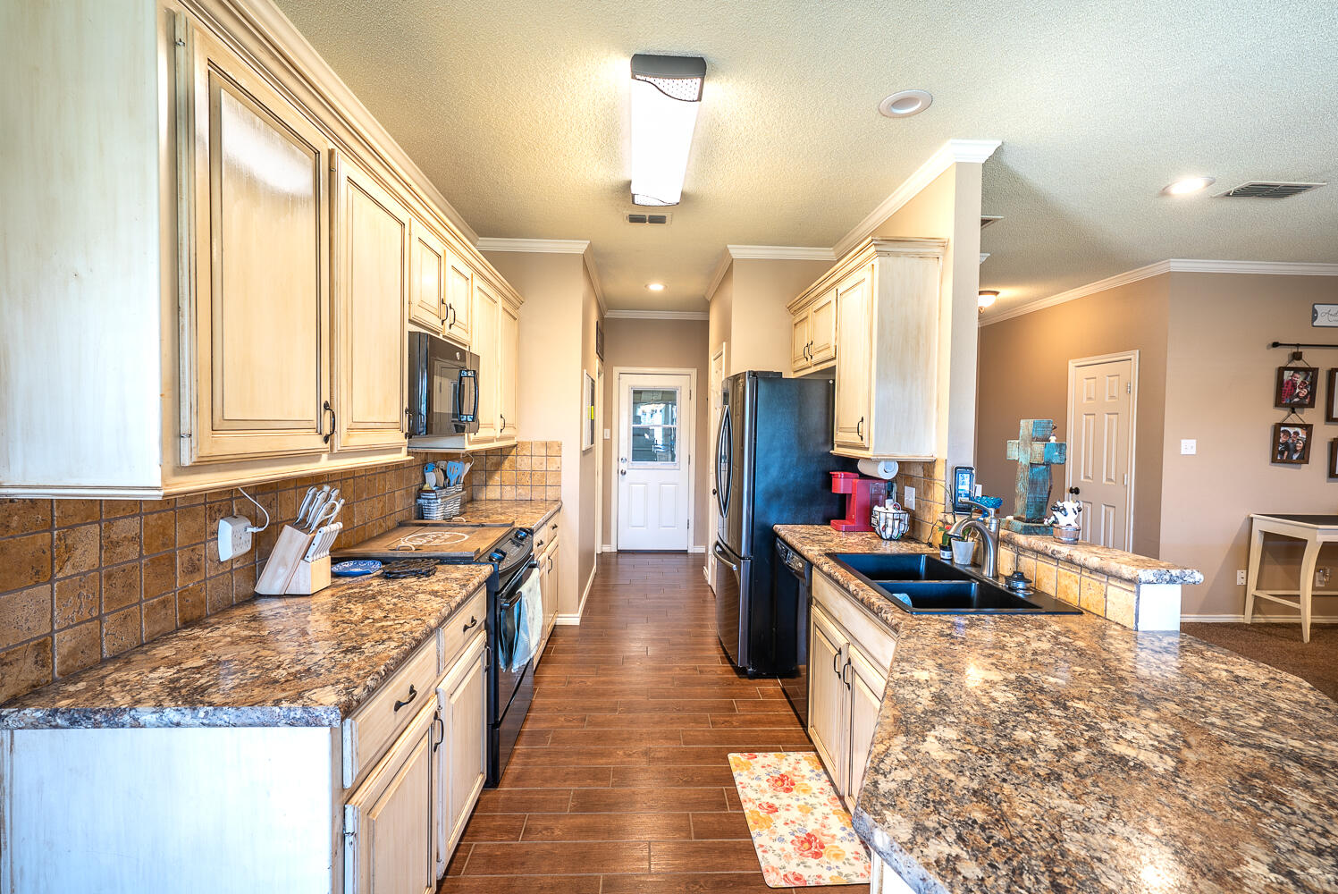 5416 100th Street Lubbock, TX 79424 - Photo 6 of 25 DSC01361