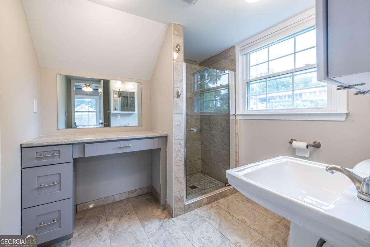 2439 Parkland Drive Decatur, GA 30032 - Photo 21 of 29