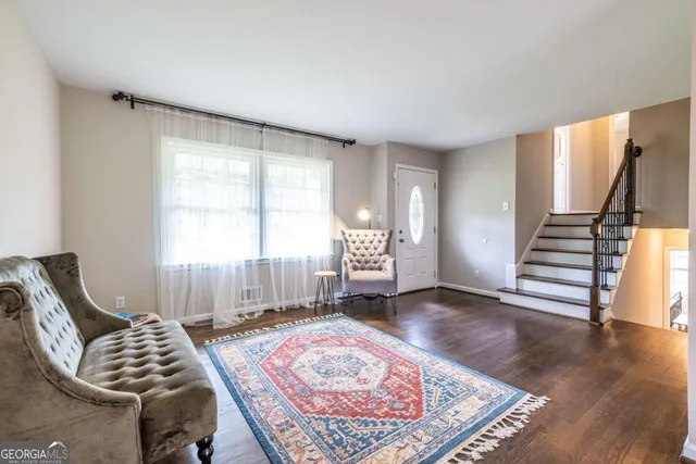 $2,250 | 2439 Parkland Drive, Decatur, GA 30032