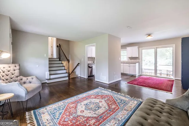 $2,250 | 2439 Parkland Drive, Decatur, GA 30032