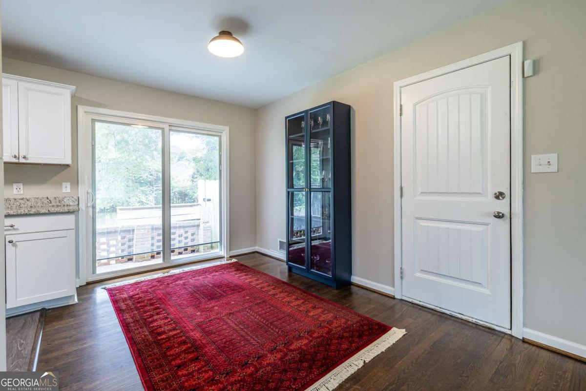 2439 Parkland Drive Decatur, GA 30032 - Photo 7 of 29