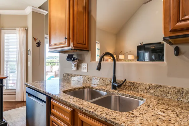 $499,900 | 1851 Lochlann Drive, Culleoka, TN 38451