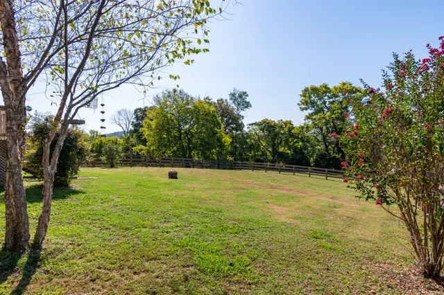 $499,900 | 1851 Lochlann Drive, Culleoka, TN 38451