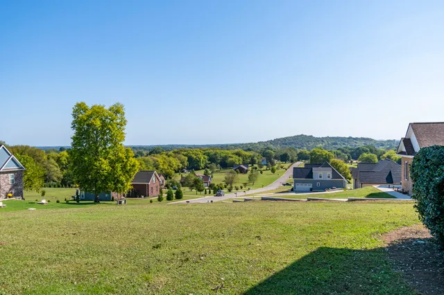 $499,900 | 1851 Lochlann Drive, Culleoka, TN 38451