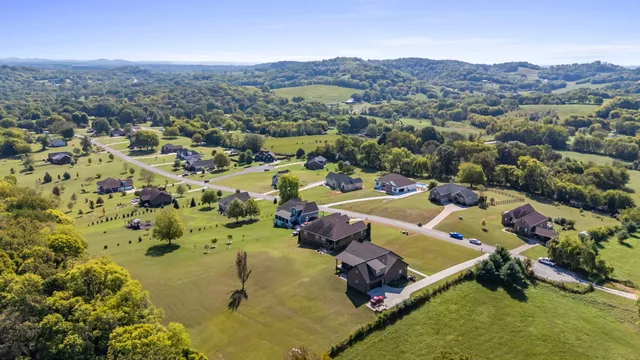 $499,900 | 1851 Lochlann Drive, Culleoka, TN 38451