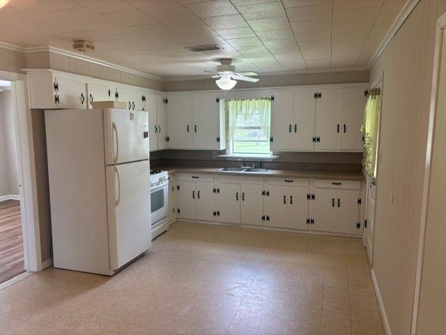 124 Kastanek Road Deville, LA 71328 - Photo 4 of 17
