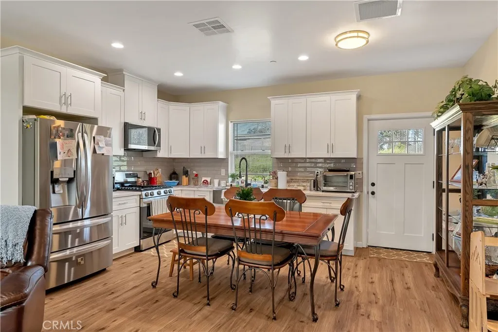 8588 Ridgecrest Drive Paradise, CA 95969 - Photo 6 of 21