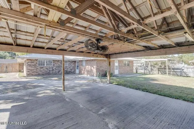 $2,200 | 108 R Vance Place, Long Beach, MS 39560