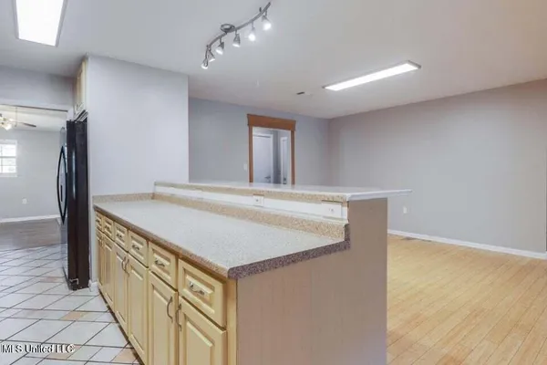 $2,200 | 108 R Vance Place, Long Beach, MS 39560