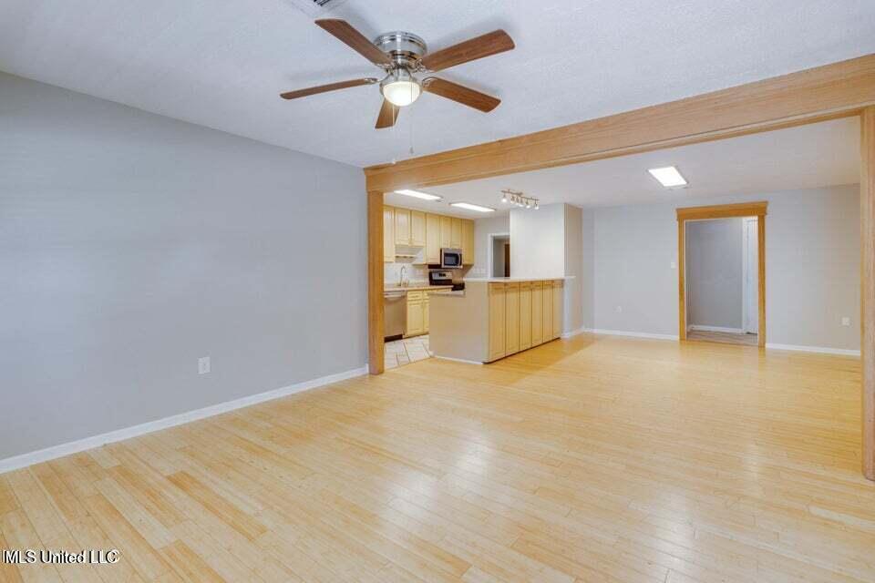 108 R Vance Place Long Beach, MS 39560 - Photo 8 of 24 108 Vance Pl 7