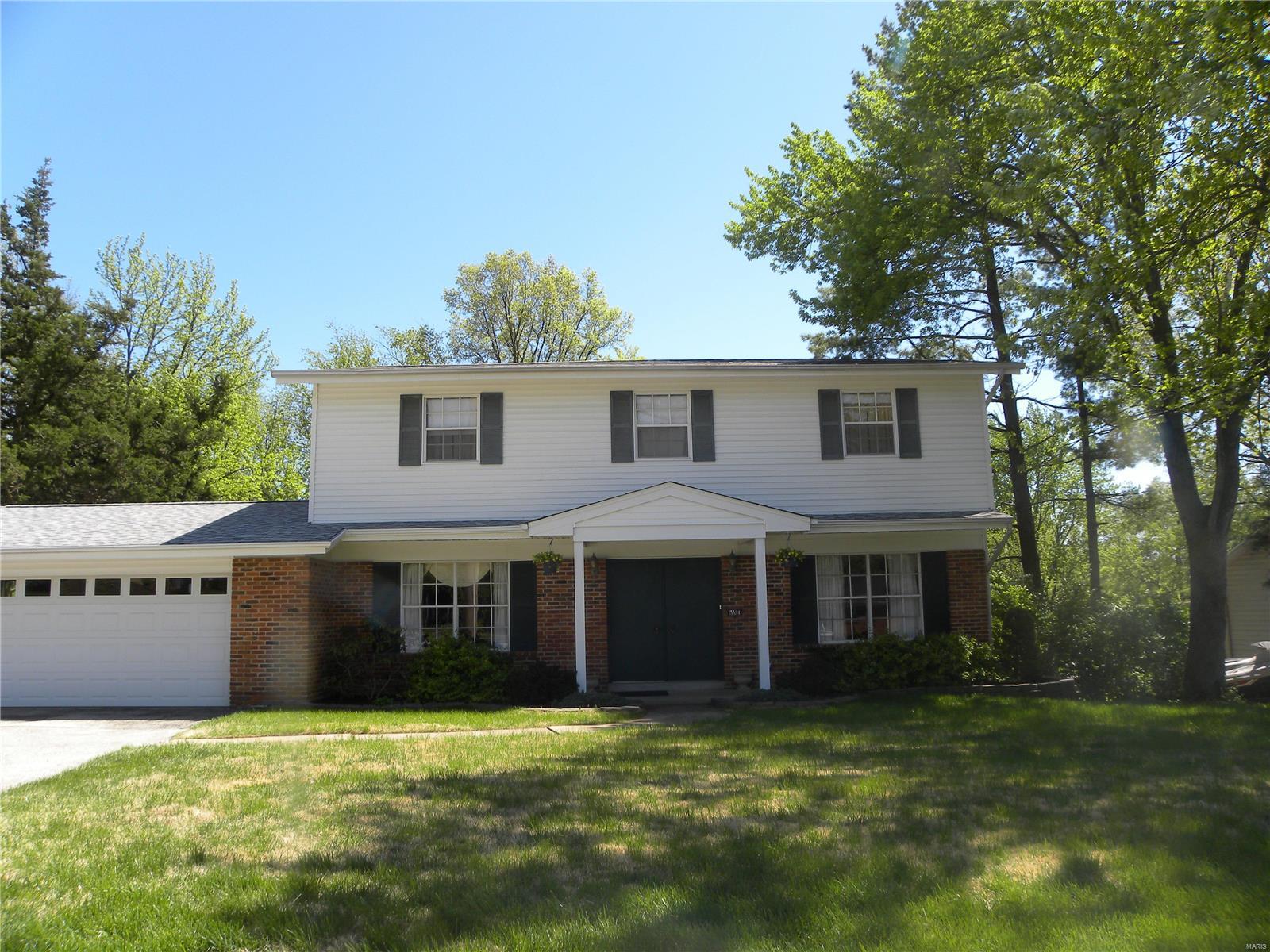 15534 Clayton Road Ballwin, MO 63011 - Photo 1 of 33 Gallery Image 1